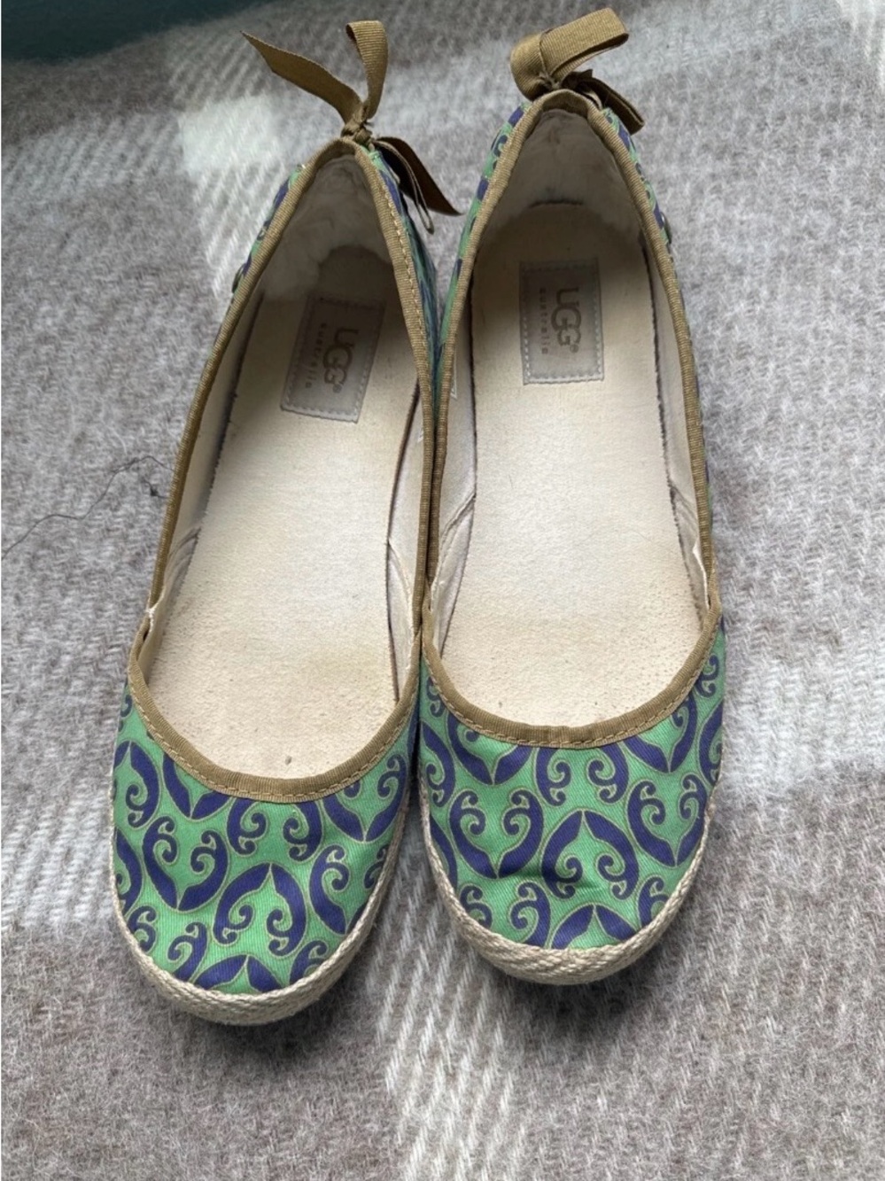UGG Indah Marrakech Womens Espadrille Loafers Flats Shoes Green/Blue Size 8.5